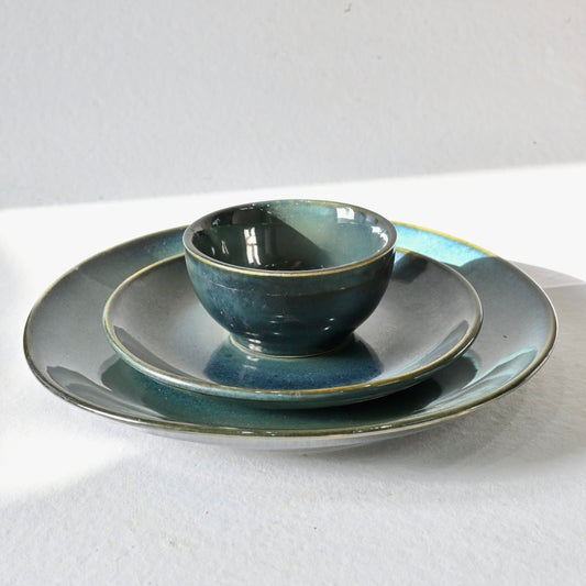 Emerald Handmade Ceramic Dinnerware Set for 1 (3 pcs)