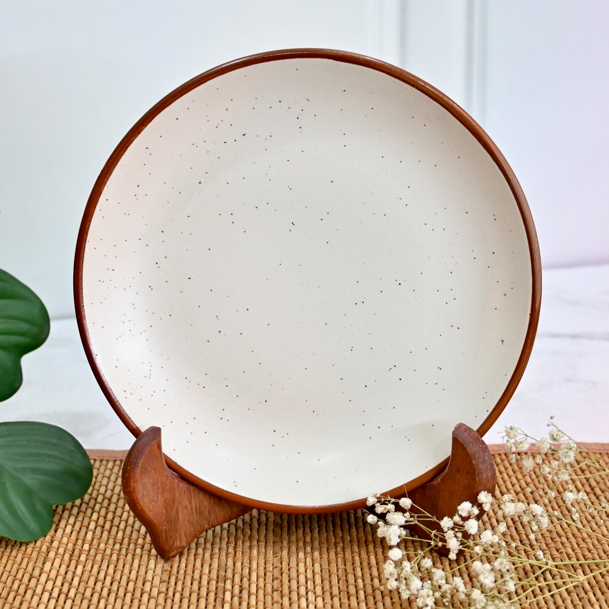 set of seven white ceramic dinner set from saabi house third picture fourth picture