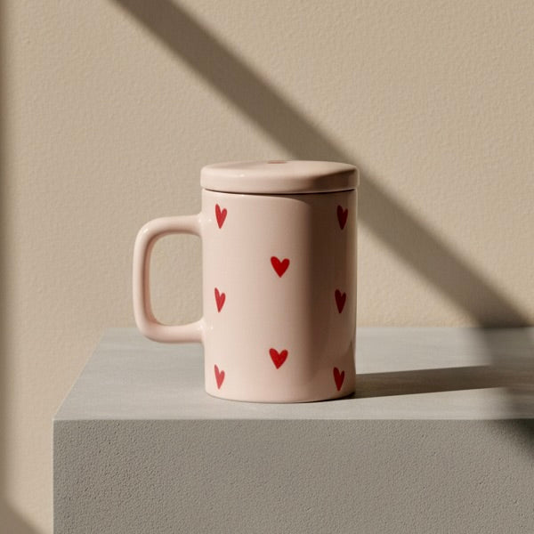 Heart Pattern Ceramic Mug with Lid