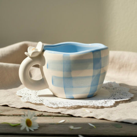 The Blue Daisy Blossom Cup