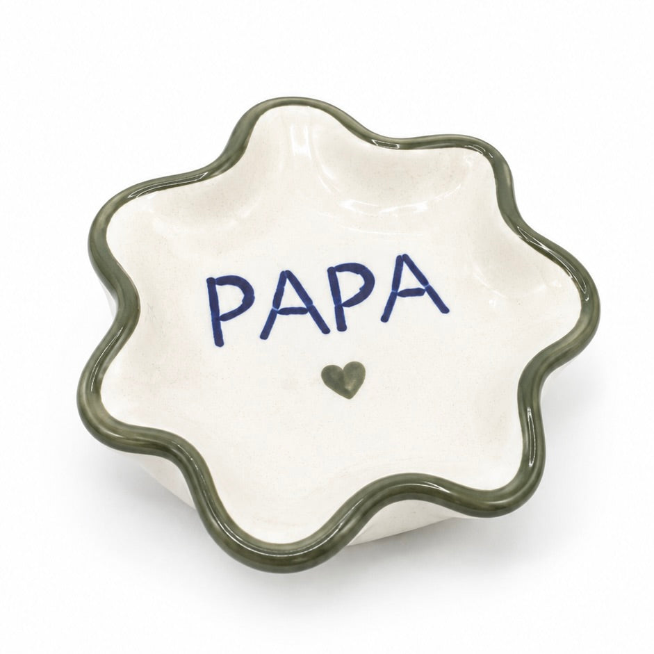 Papa ❤️ Cup & Saucer Set