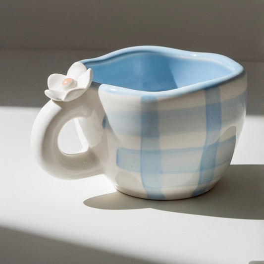 The Blue Daisy Blossom Cup