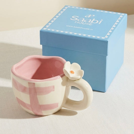 The Pink Daisy Blossom Cup